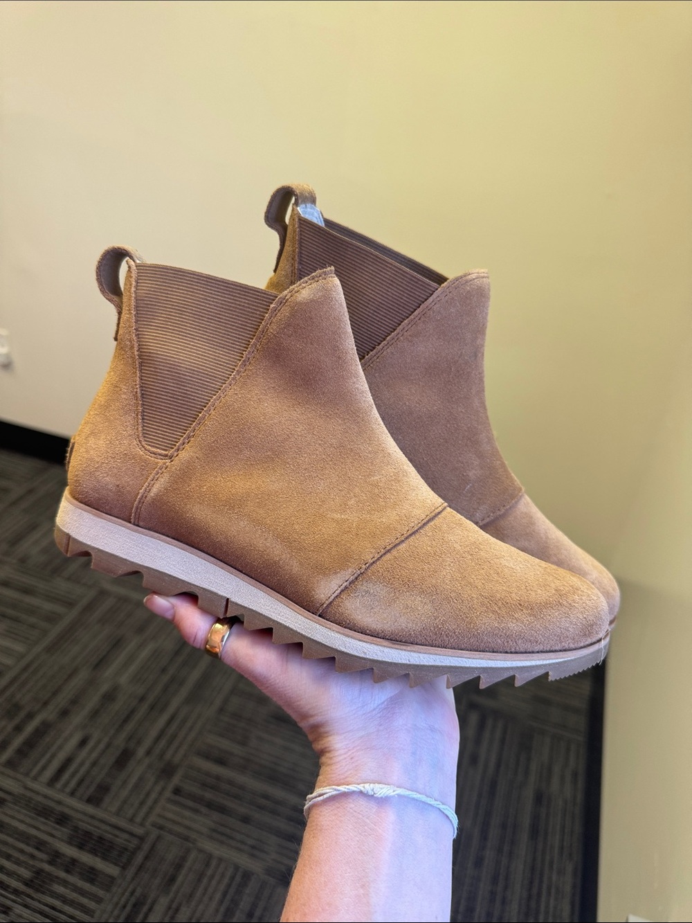 Sorel Women's Suede Chelsea Booties - Light Brown